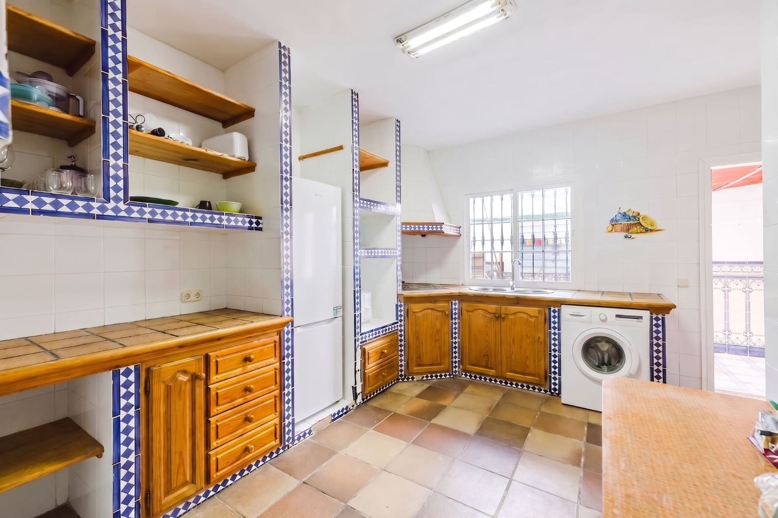 2 quarto Moradia Geminada para venda em Marbella - 435 000 € (Ref: 9978135)