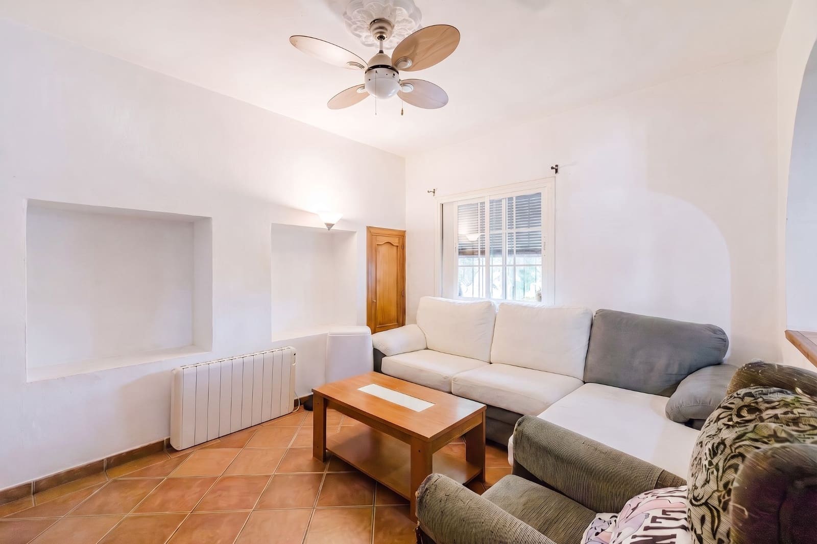 2 quarto Moradia Geminada para venda em Marbella - 435 000 € (Ref: 9978135)