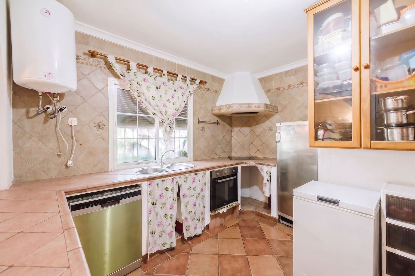2 quarto Moradia Geminada para venda em Marbella - 435 000 € (Ref: 9978135)