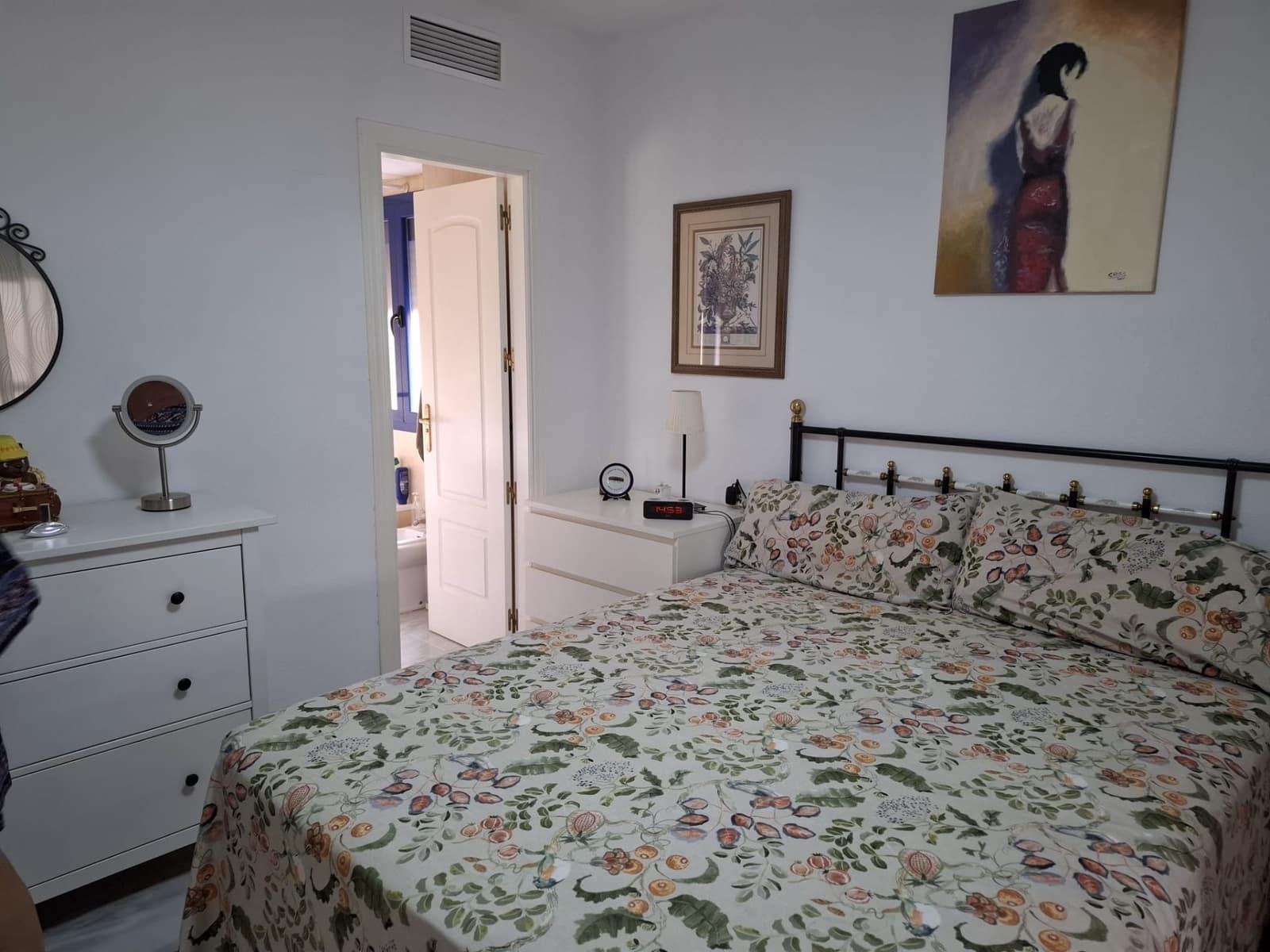 Lägenhet till salu i Manilva - 249 000 € (Ref: 9978136)
