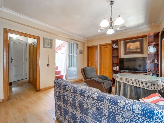 6 soveværelse Byhus til salg i Vélez-Málaga - € 442.900 (Ref: 9981799)