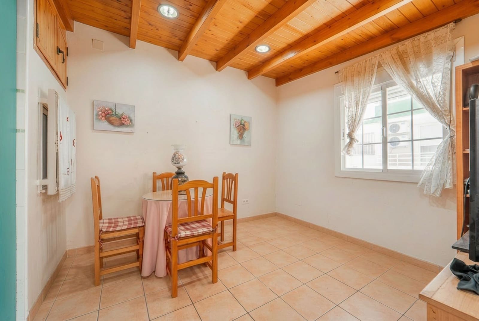Casa de 6 habitaciones en Vélez-Málaga en venta - 442.900 € (Ref: 9981799)