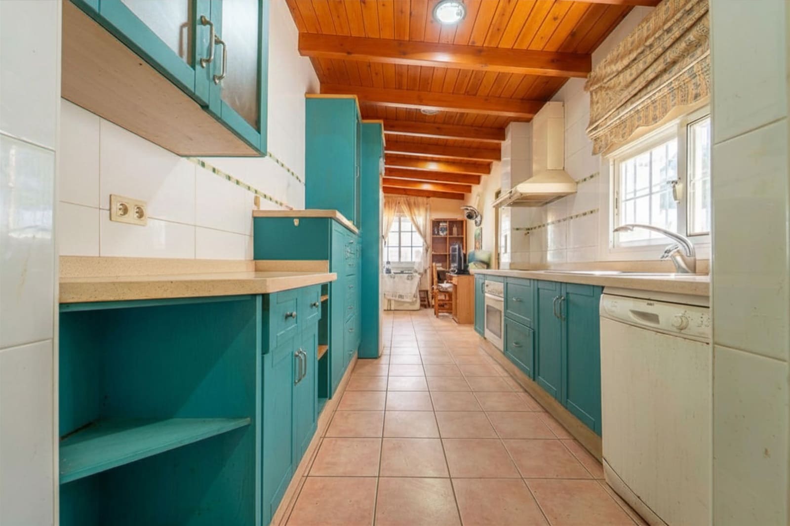 Casa de 6 habitaciones en Vélez-Málaga en venta - 442.900 € (Ref: 9981799)