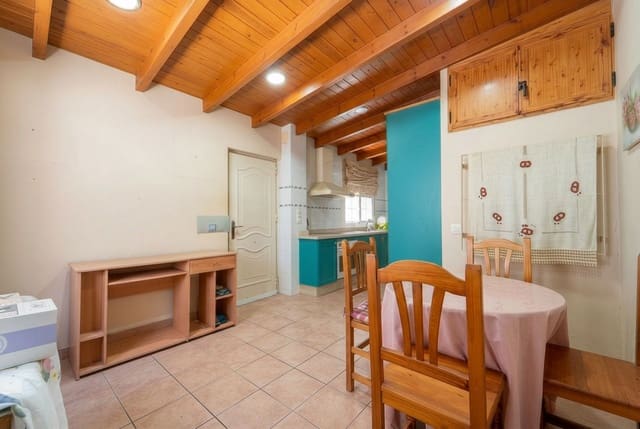 6 soveværelse Byhus til salg i Vélez-Málaga - € 442.900 (Ref: 9981799)