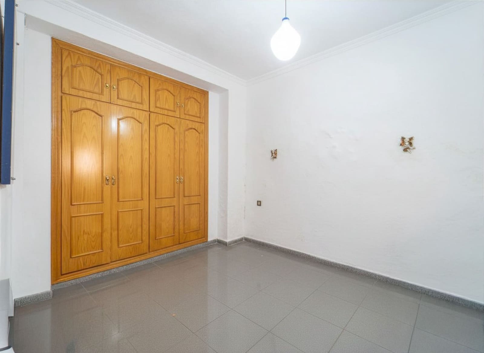 Casa de 6 habitaciones en Vélez-Málaga en venta - 442.900 € (Ref: 9981799)