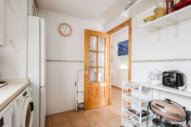 Piso de 3 habitaciones en Alhaurín de la Torre en venta con garaje - 280.000 € (Ref: 9984349)