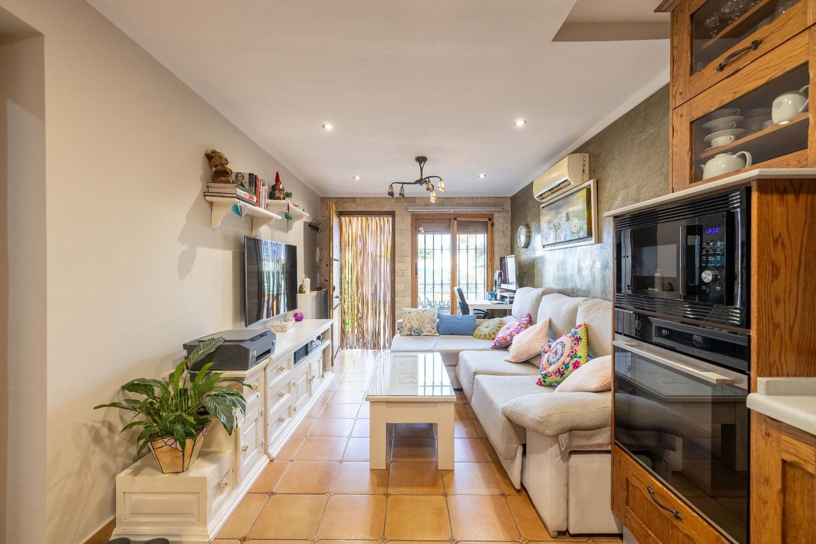 2 bedroom Villa for sale in Torremolinos - € 399,000 (Ref: 9990196)