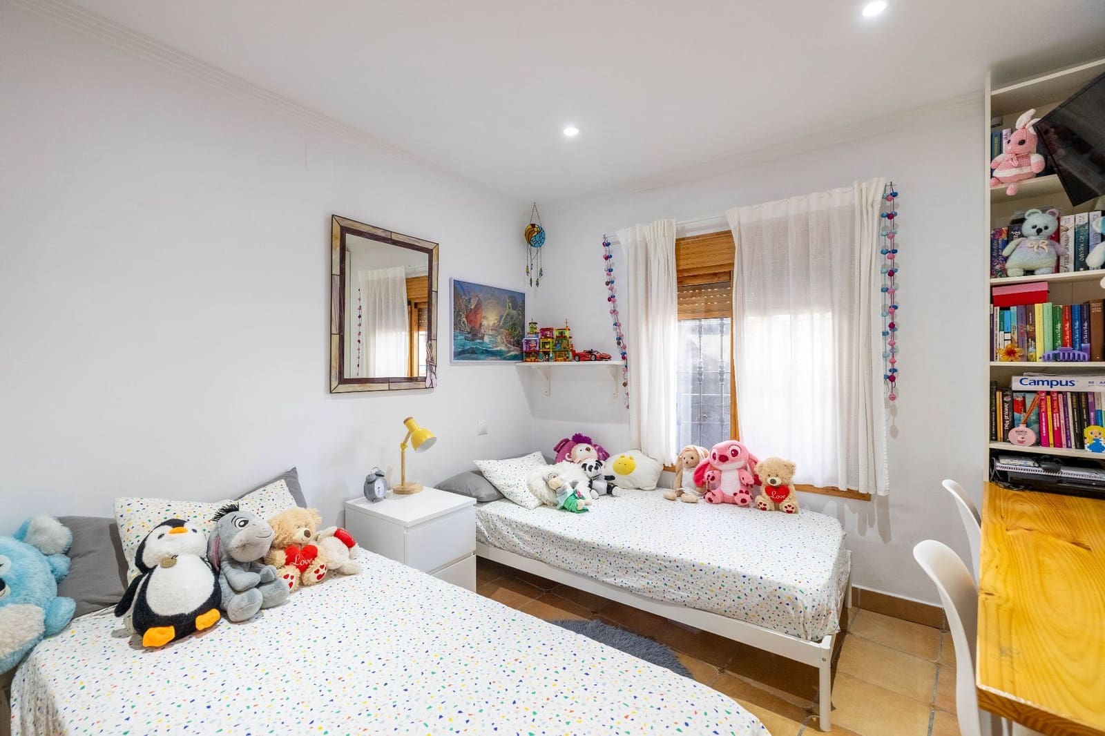 2 bedroom Villa for sale in Torremolinos - € 399,000 (Ref: 9990196)