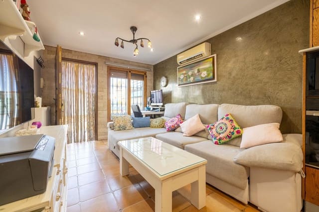 2 slaapkamer Villa te koop in Torremolinos - € 399.000 (Ref: 9990196)