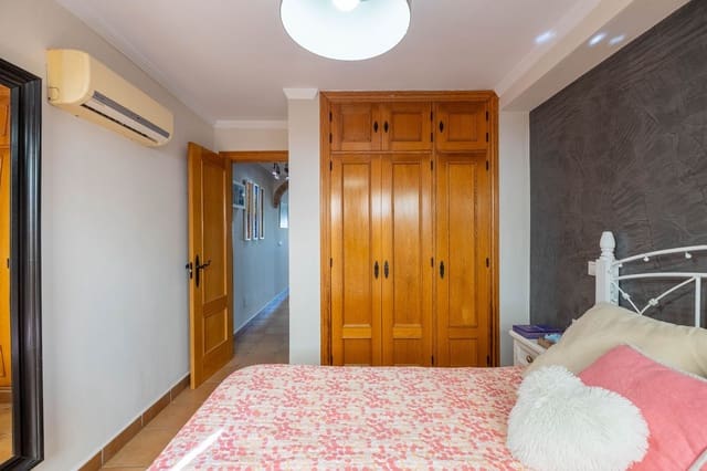 2 slaapkamer Villa te koop in Torremolinos - € 399.000 (Ref: 9990196)
