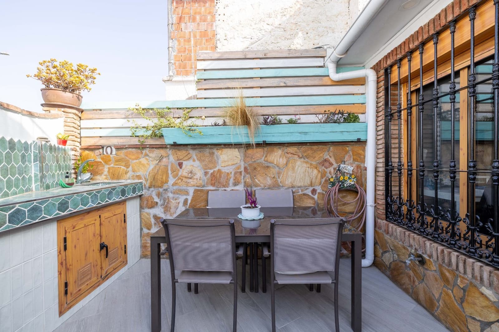 2 bedroom Villa for sale in Torremolinos - € 399,000 (Ref: 9990196)