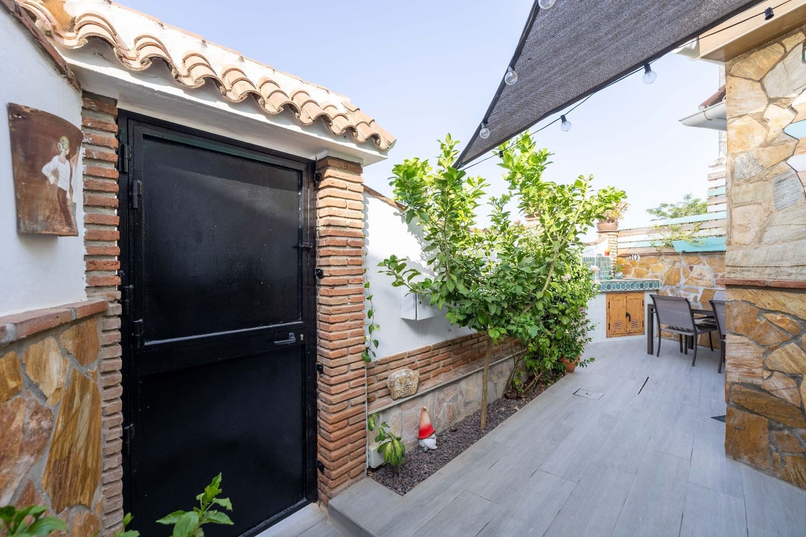 2 bedroom Villa for sale in Torremolinos - € 399,000 (Ref: 9990196)