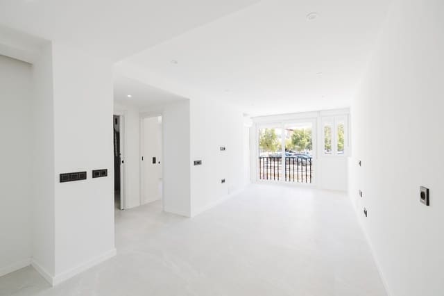 2 sypialnia Mieszkanie na sprzedaż w Miasto Málaga - 320 000 € (Ref: 9996604)