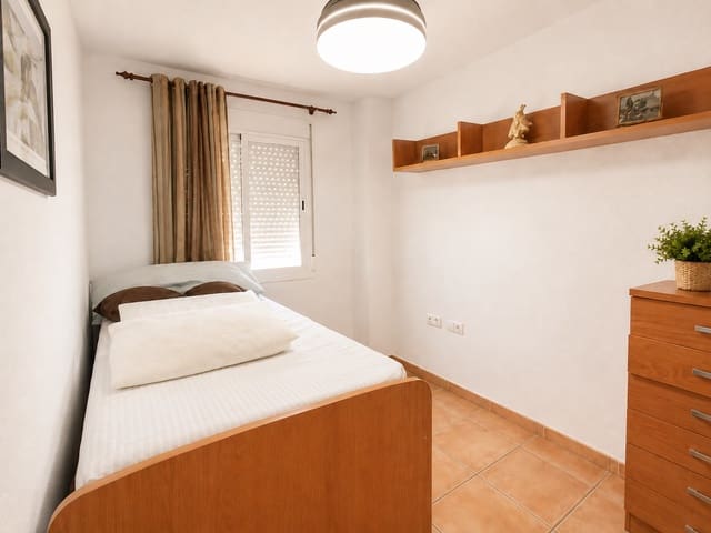 3 slaapkamer Flat te koop in Torrox met zwembad garage - € 347.000 (Ref: 9996605)