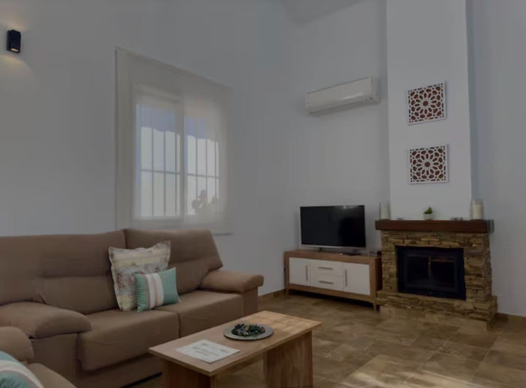 4 sypialnia Dom na sprzedaż w Coin z basenem - 580 000 € (Ref: 9996606)