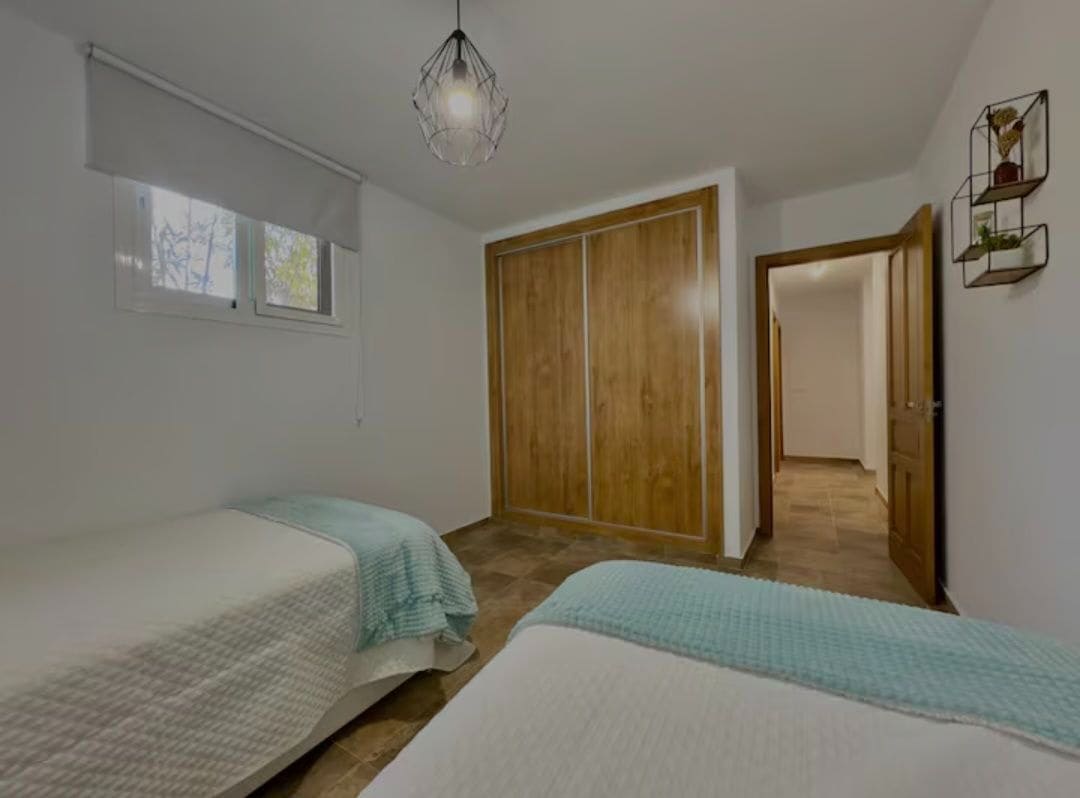 4 sypialnia Dom na sprzedaż w Coin z basenem - 580 000 € (Ref: 9996606)