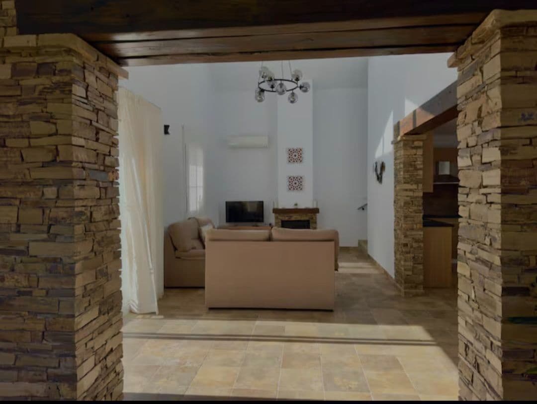 4 sypialnia Dom na sprzedaż w Coin z basenem - 580 000 € (Ref: 9996606)
