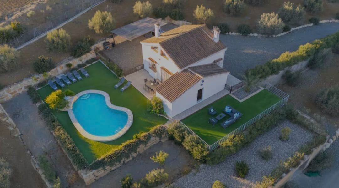 4 sypialnia Dom na sprzedaż w Coin z basenem - 580 000 € (Ref: 9996606)