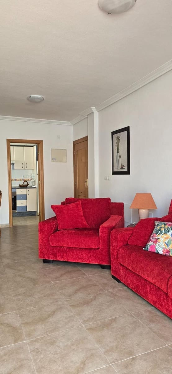 2 soverom Penthouse til leie i Los Collados med svømmebasseng garasje - € 750 (Ref: 10109679)