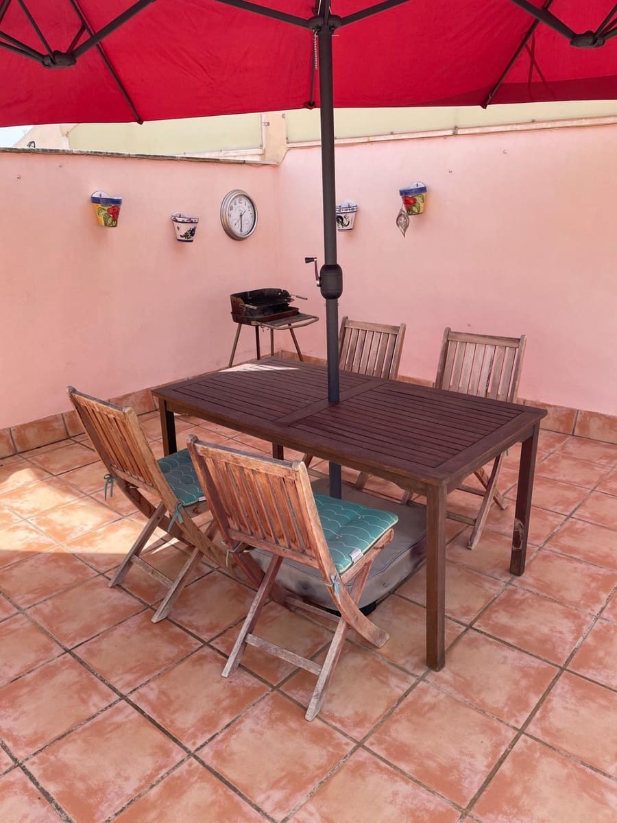 2 soverom Penthouse til leie i Los Collados med svømmebasseng garasje - € 750 (Ref: 10109679)