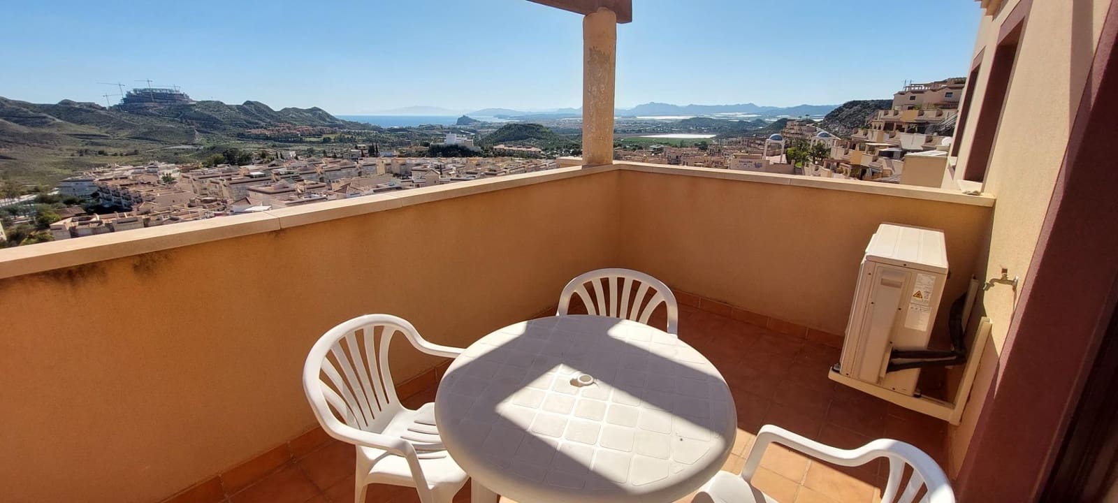 2 soverom Penthouse til salgs i Los Collados med svømmebasseng - € 155 000 (Ref: 8946764)