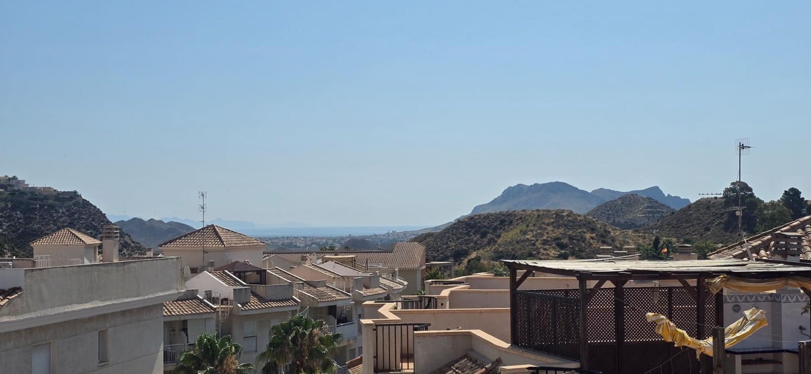 2 soveværelse Penthouse til salg i Los Collados med swimmingpool - € 114.000 (Ref: 9108571)