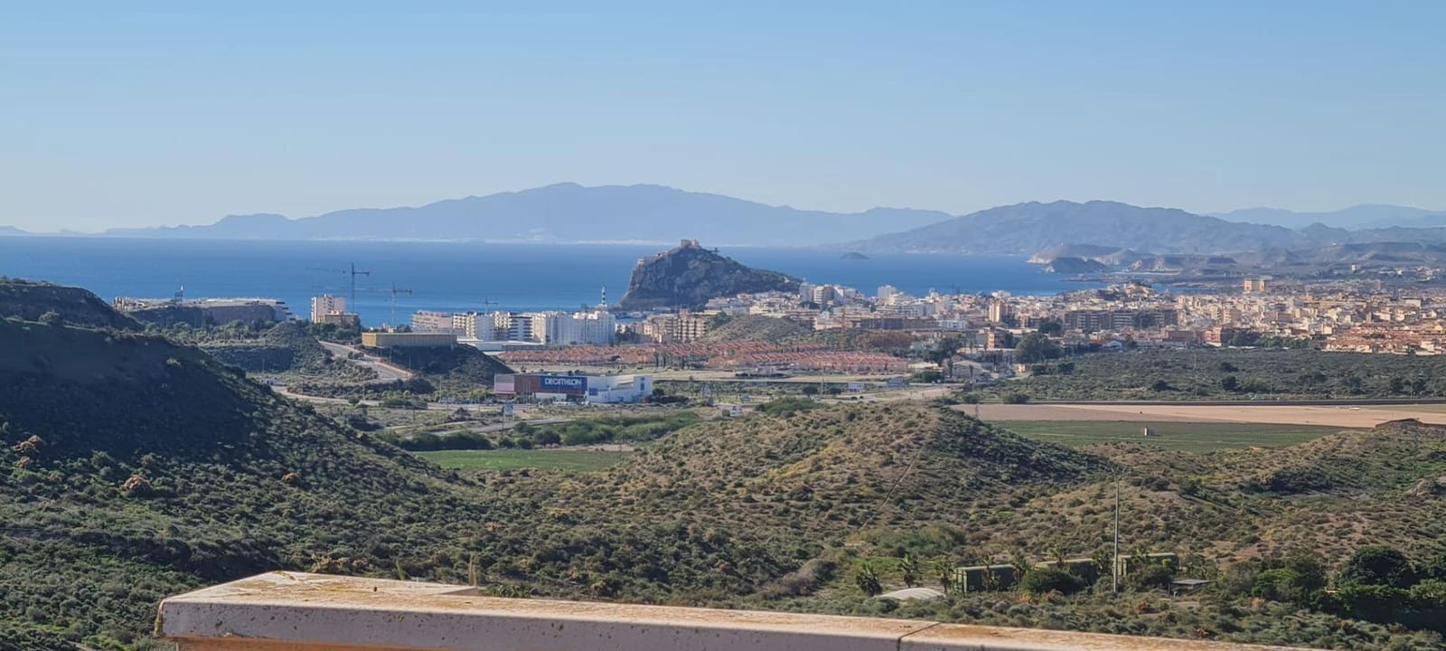 2 makuuhuone Kattohuoneisto myytävänä paikassa Los Collados mukana uima-altaan 
autotalli - 155 000 € (Ref: 9586370)