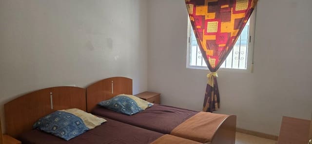 3 bedroom Beach Apartment for sale in Aguilas - € 149,000 (Ref: 9586374)