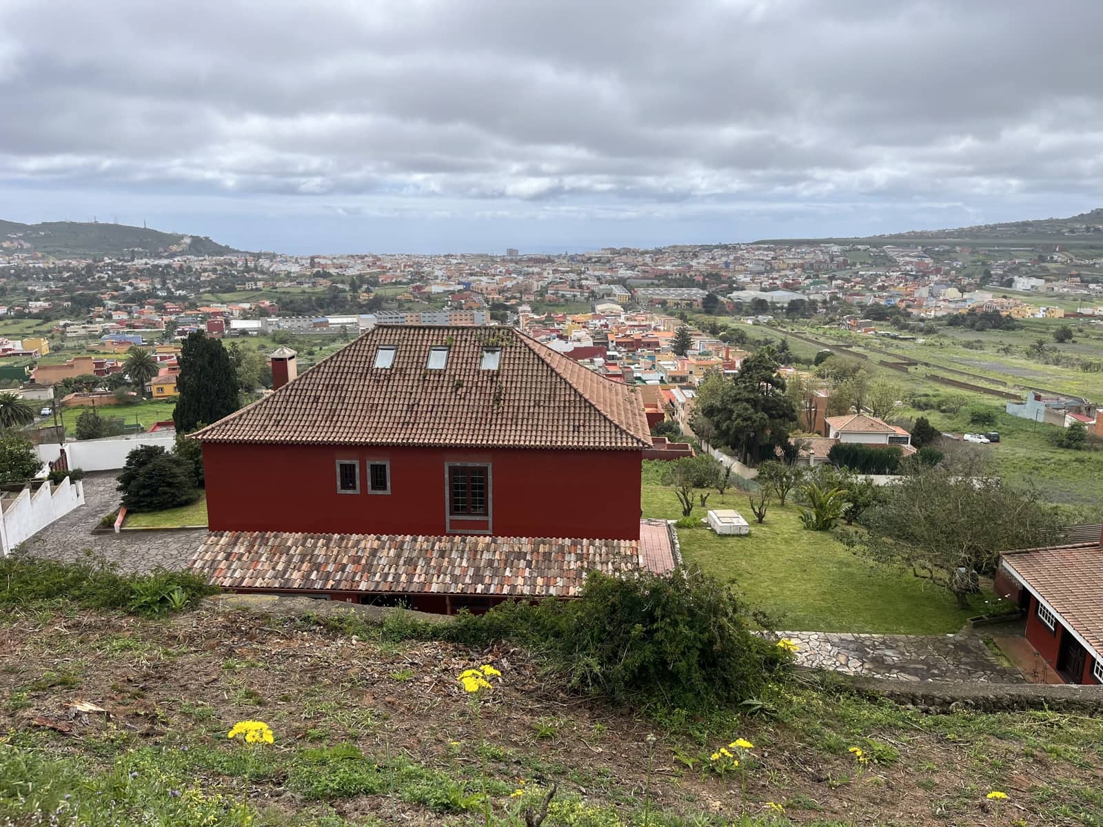 6 soveværelse Villa til salg i San Cristobal de La Laguna med swimmingpool garage - € 850.000 (Ref: 9201857)