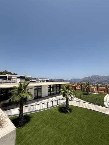 3 bedroom Villa for sale in Polop with pool garage - € 470,000 (Ref: 9113099)