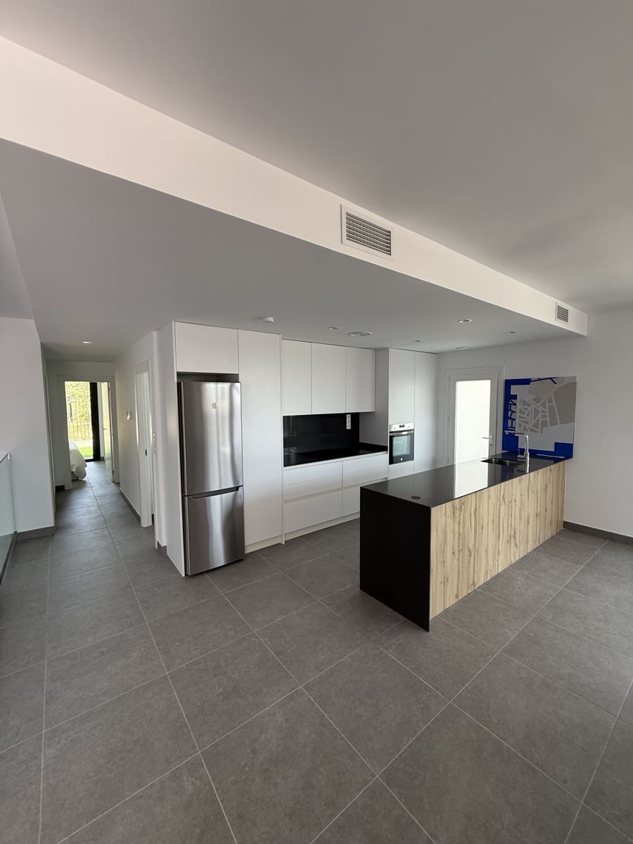 3 bedroom Villa for sale in Polop with pool garage - € 470,000 (Ref: 9113099)