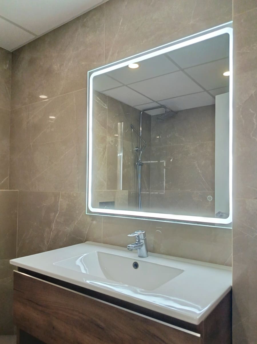 4 soveværelse Villa til salg i Paterna med swimmingpool garage - € 479.000 (Ref: 9113192)