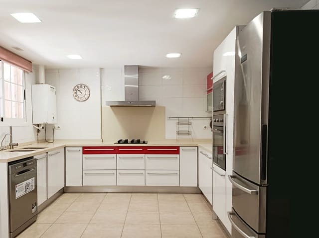 4 camera da letto Villa in vendita in Valencia città con piscina garage - 479.000 € (Rif: 9113192)