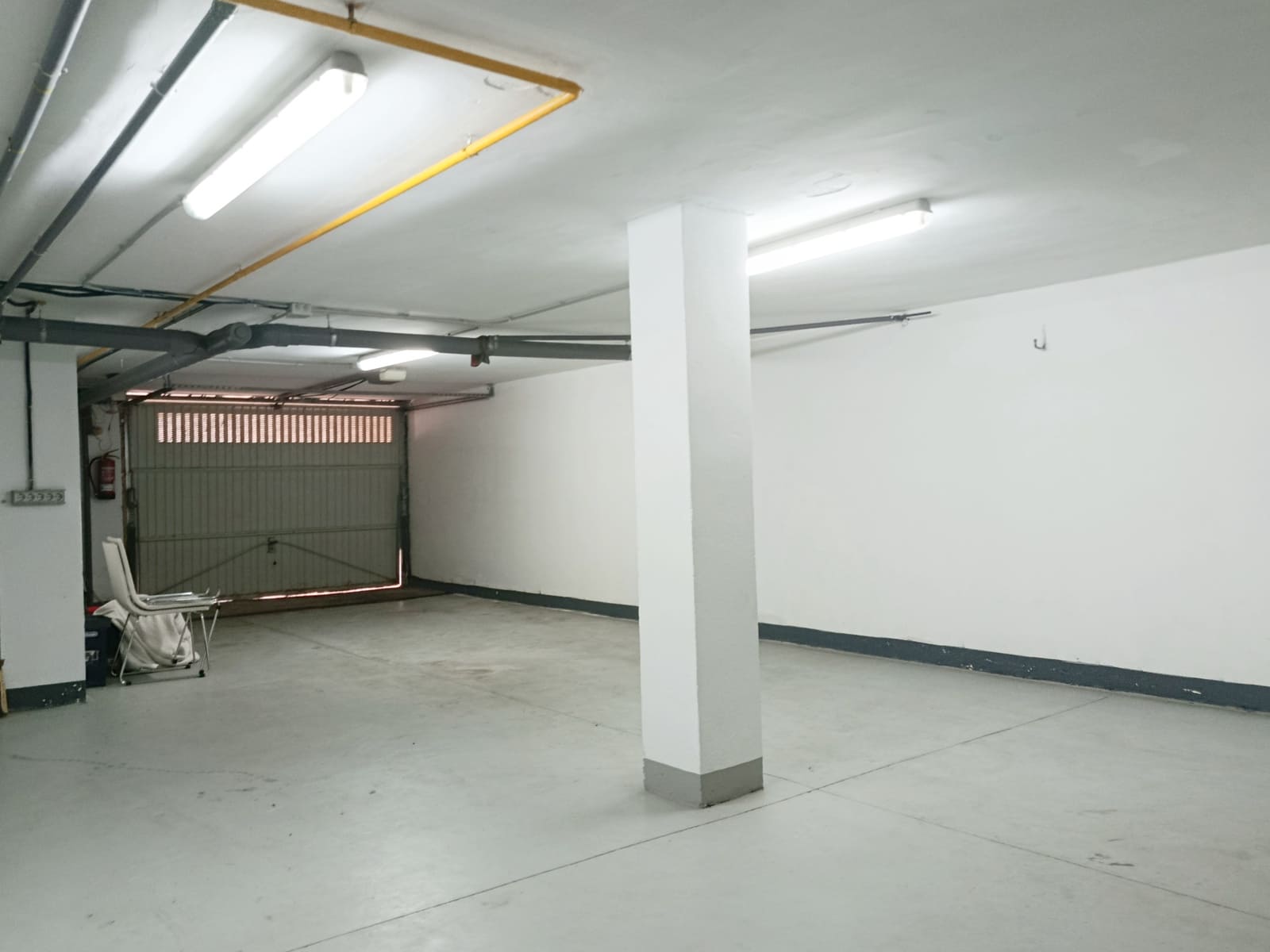 4 soveværelse Villa til salg i Paterna med swimmingpool garage - € 479.000 (Ref: 9113192)