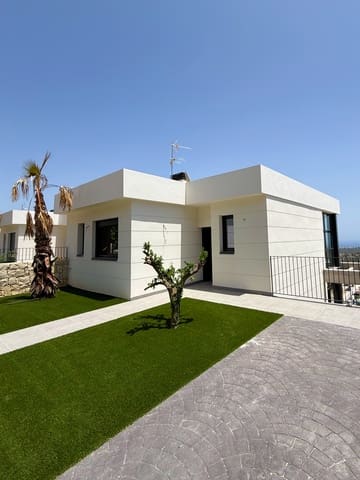 3 sypialnia Willa na sprzedaż w Polop z basenem garażem - 625 000 € (Ref: 9113236)