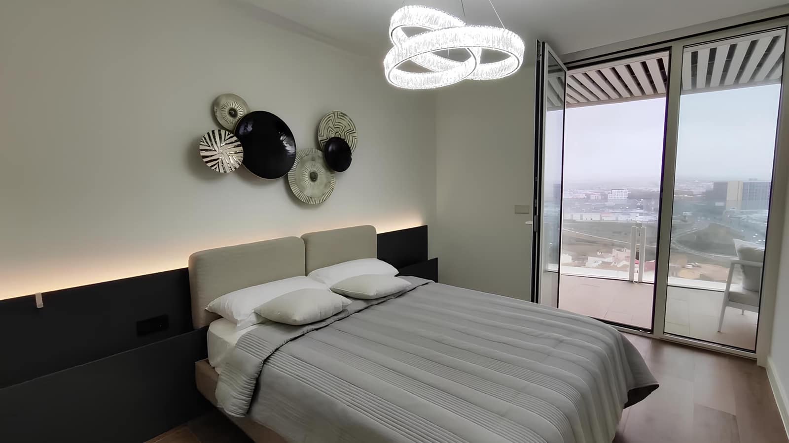 3 soveværelse Lejlighed til salg i Valencia by med swimmingpool garage - € 990.000 (Ref: 9113603)