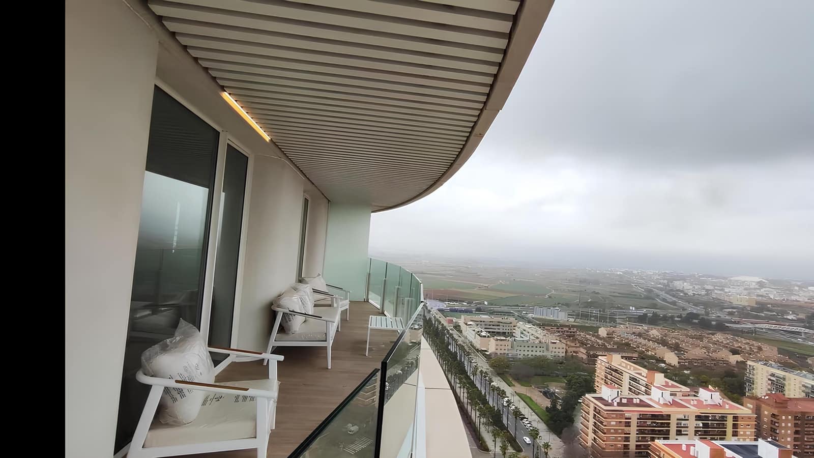 3 soveværelse Lejlighed til salg i Valencia by med swimmingpool garage - € 990.000 (Ref: 9113603)