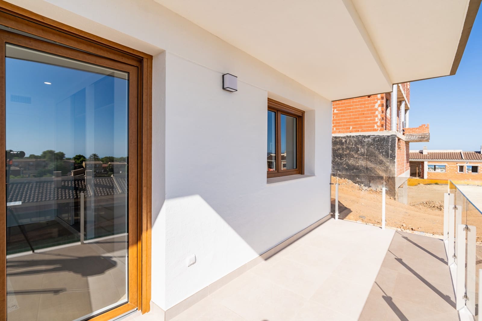 4 soveværelse Semi-Rækkehus til salg i La Nucia med swimmingpool - € 449.000 (Ref: 9127477)