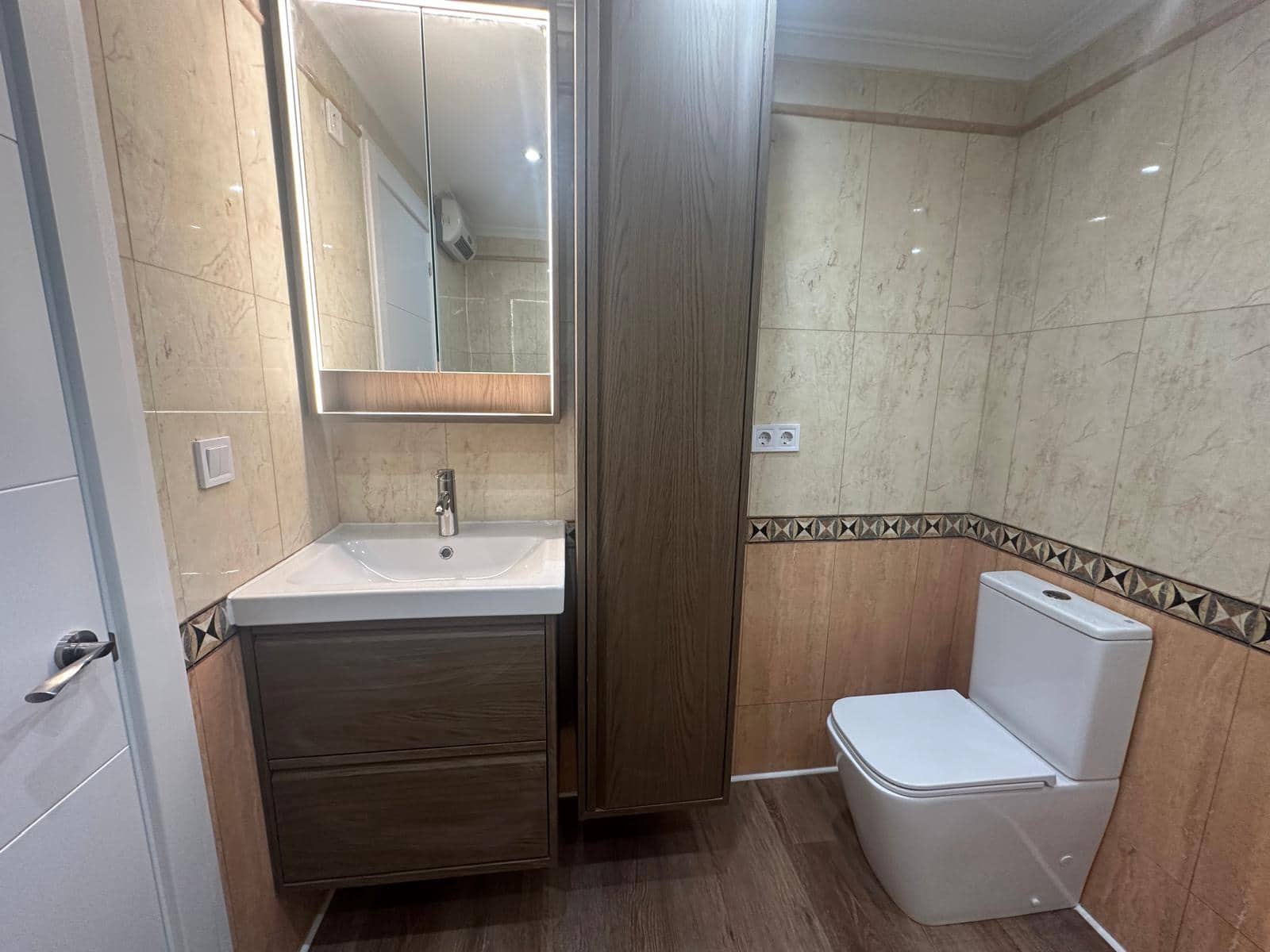 4 soveværelse Lejlighed til salg i Valencia by - € 600.000 (Ref: 9146043)