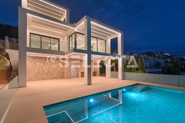 4 bedroom Villa for sale in Cometa - Carrió, Calpe / Calp with pool garage - € 1,985,000 (Ref: 9255820)
