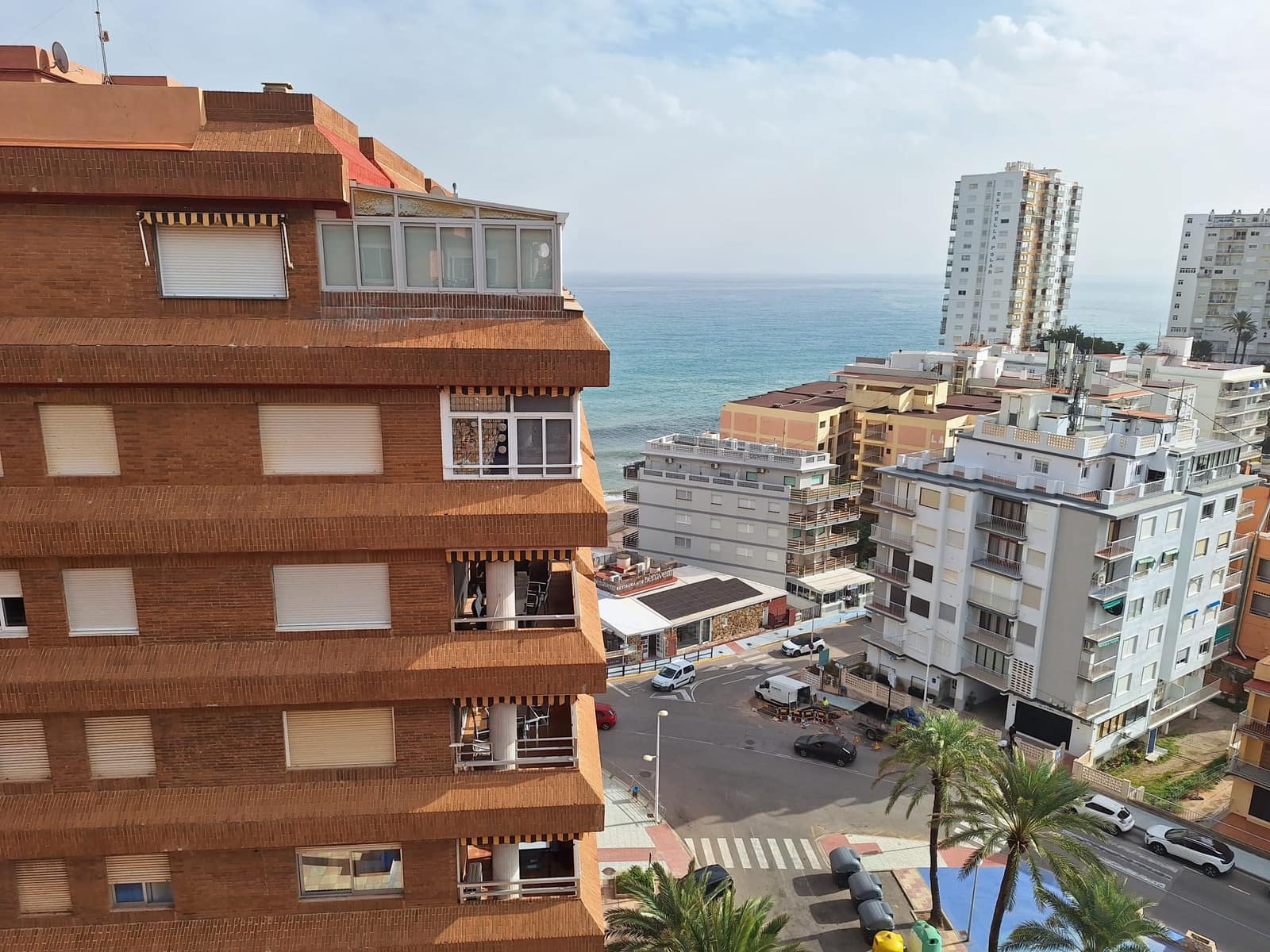 2 bedroom Beach Apartment for sale in Cullera with pool - € 250,000 (Ref: 9450490)