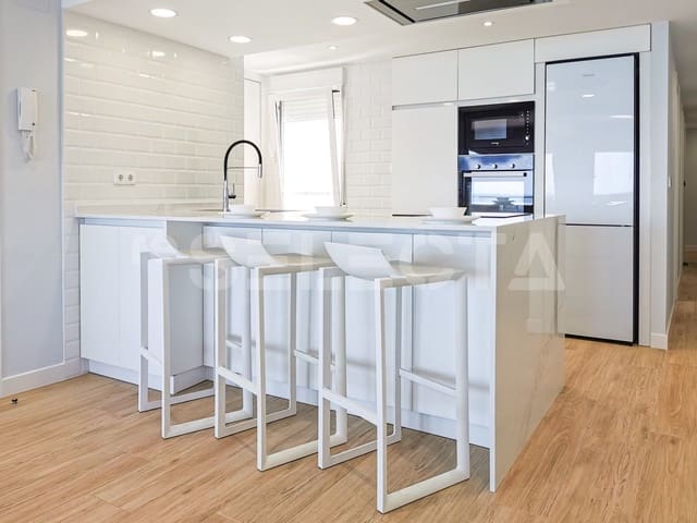 4 soverom Strandleiligheter til salgs i Sant Antoni, Cullera med svømmebasseng - € 450 000 (Ref: 9450492)