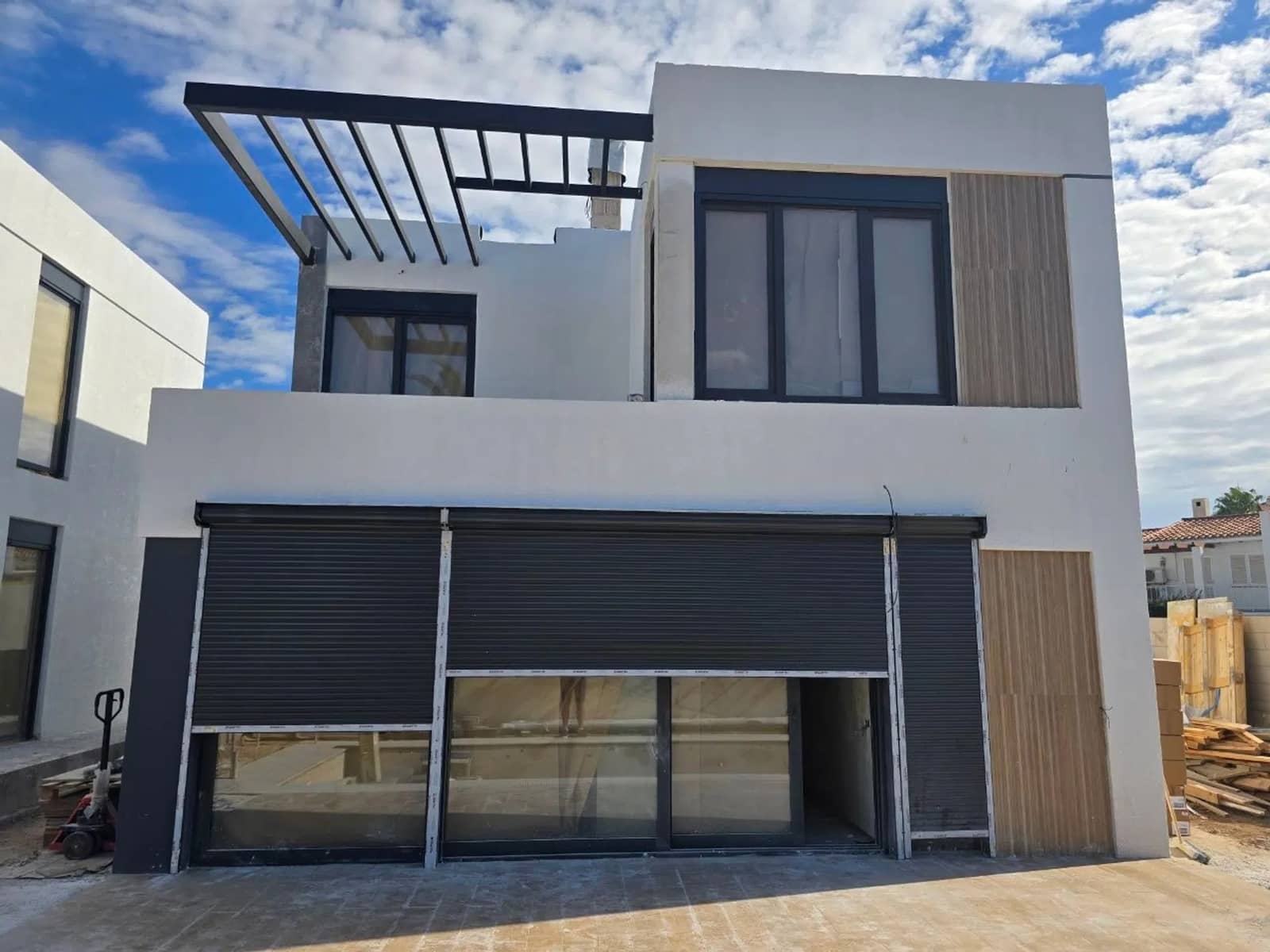 3 makuuhuone Huvila myytävänä paikassa La Nucia mukana uima-altaan - 555 000 € (Ref: 9511116)