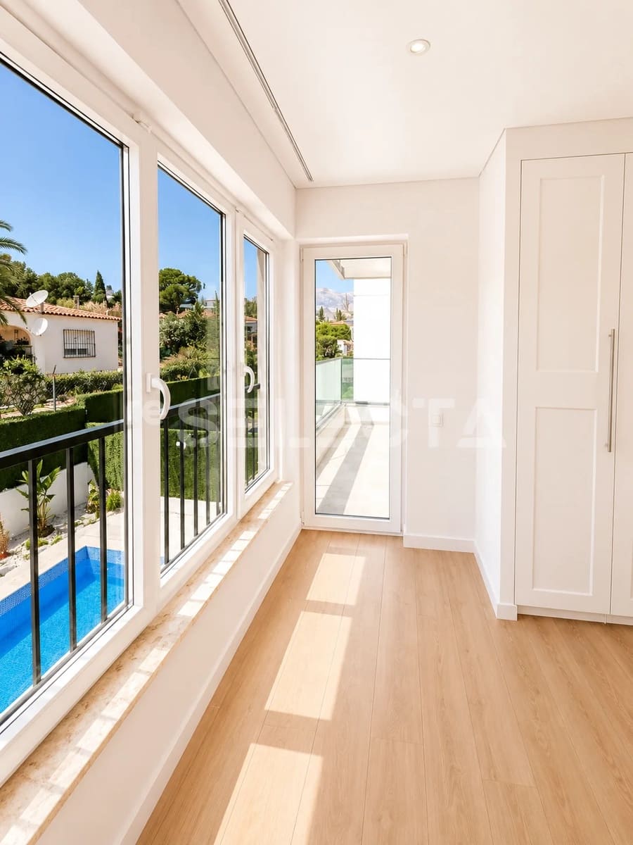 3 sovrum Villa till salu i La Nucia med pool garage - 555 000 € (Ref: 9511116)
