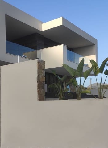 3 sovrum Villa till salu i Finestrat Pueblo, Finestrat med pool garage - 949 000 € (Ref: 9645471)