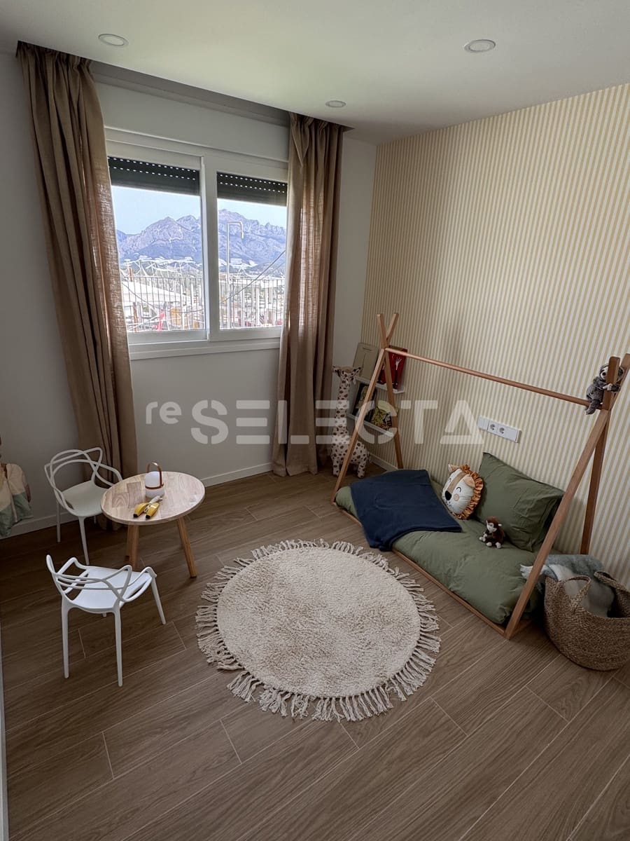 3 Zimmer Villa zu verkaufen in Polop mit Pool Garage - 503.000 € (Ref: 9772491)