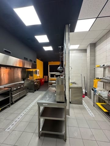 Biznes do wynajęcia w Centro, Palma de Mallorca - 1 250 € (Ref: 9109064)