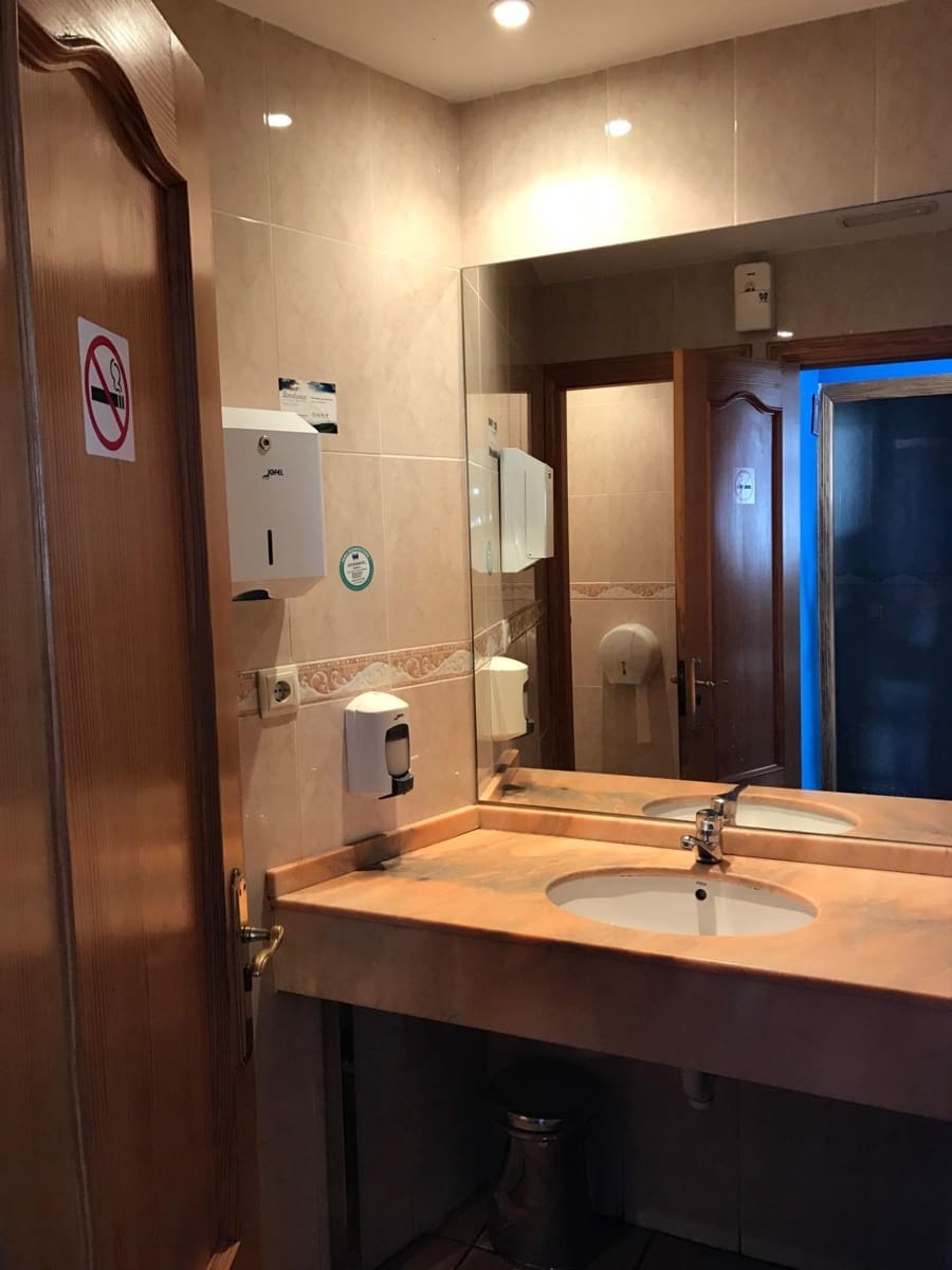 Commercial for sale in Palma de Mallorca - € 700,000 (Ref: 9109076)