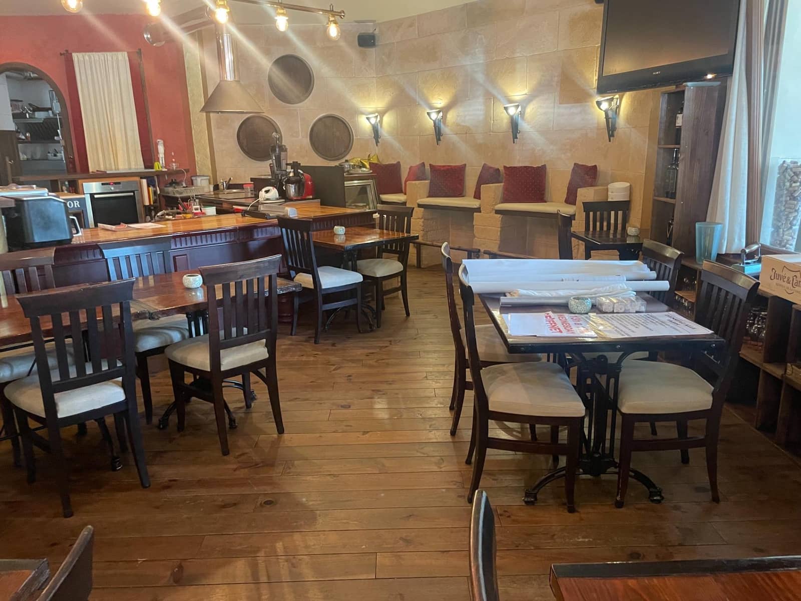 3 soverom Kommersiell til salgs i El Toro / Port Adriano - € 1 650 000 (Ref: 9109077)