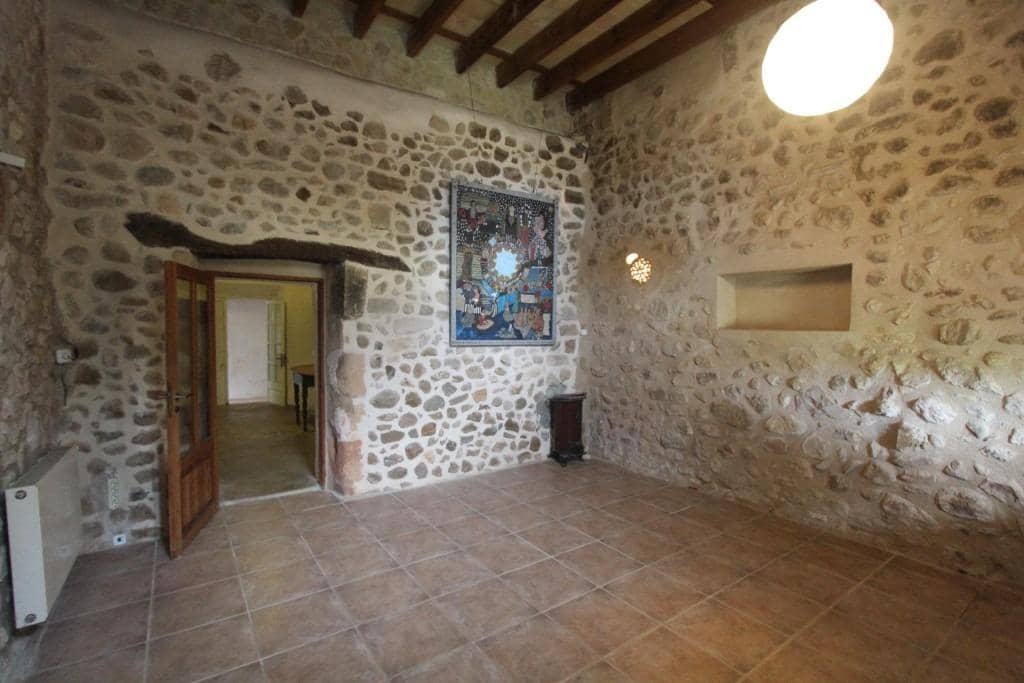 4 soveværelse Finca/Landehus til salg i Sant Joan med swimmingpool garage - € 1.075.000 (Ref: 9109085)